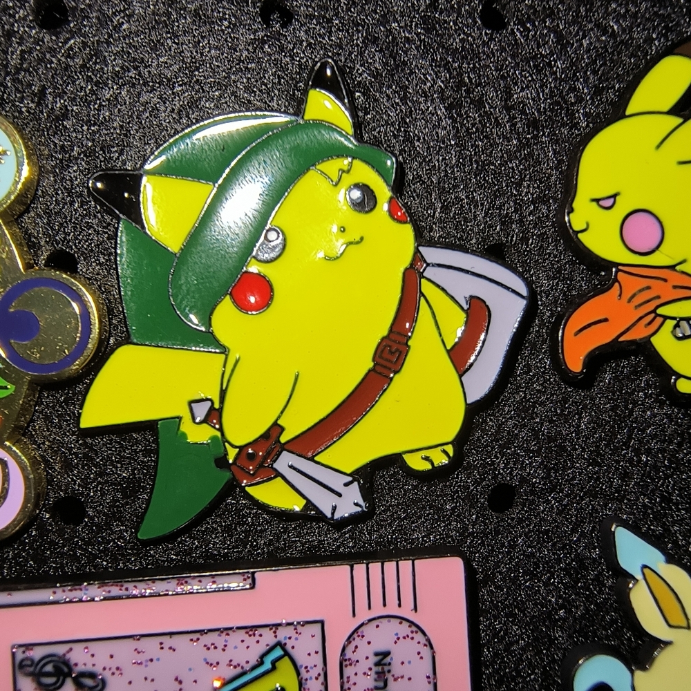 Pokemon Pikachu Enamel Pin - Yellow & Green